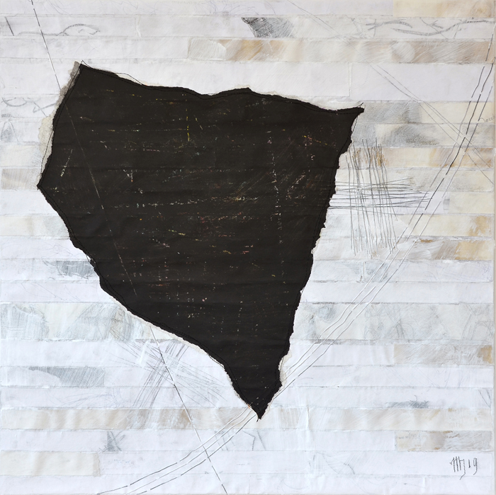 19_Under the stairs1(50x50)