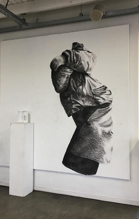 Edgelander XXL, 2020, H230 x W105 cm, charcoal drawing